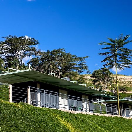 Hotel Fazenda Terra Dos Sonhos Bueno Brandao Bagian luar foto