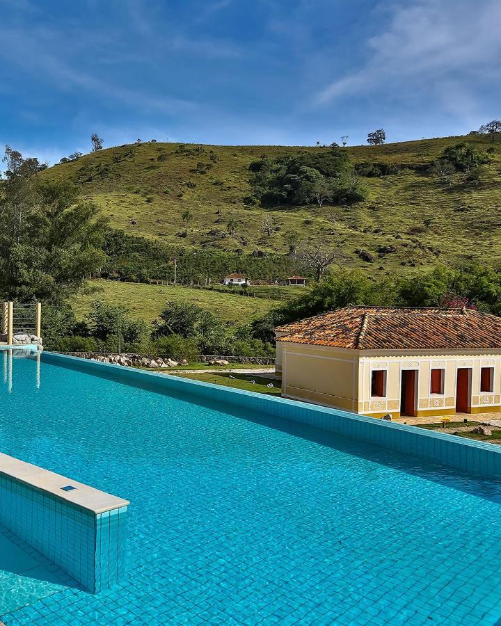 Hotel Fazenda Terra Dos Sonhos Bueno Brandao Bagian luar foto