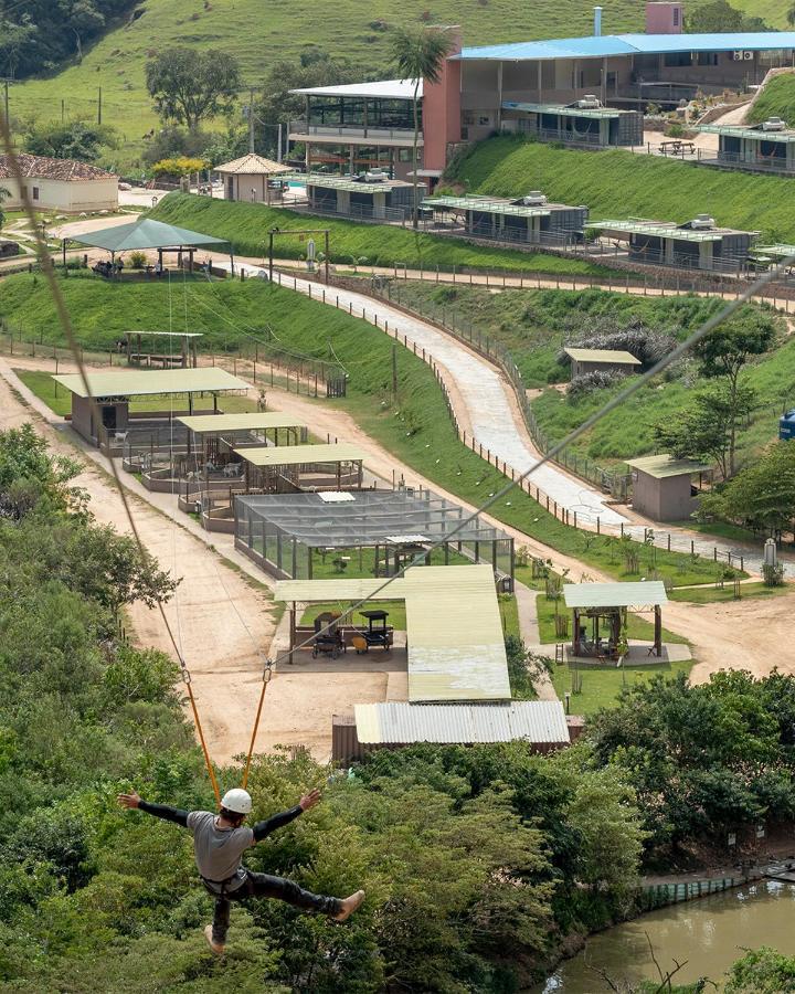 Hotel Fazenda Terra Dos Sonhos Bueno Brandao Bagian luar foto